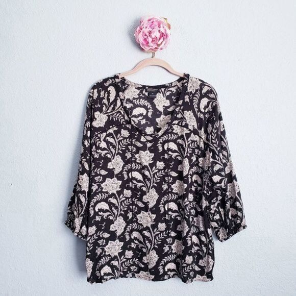 Lucky‎ Brand - Picture 1 of 6